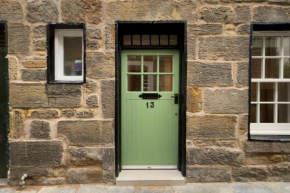 13 Crails Lane
